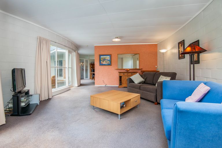 Photo of property in 122 Somerville Street, Andersons Bay, Dunedin, 9013