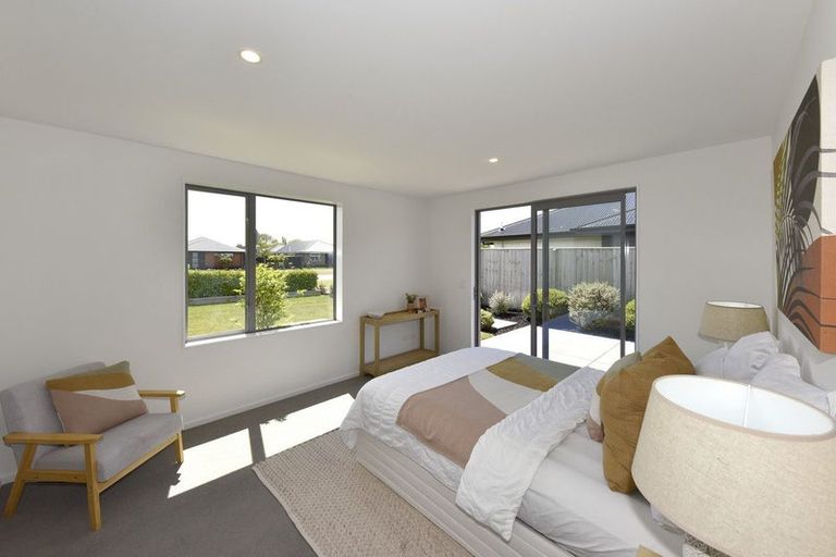 Photo of property in 16 John Raven Lane, Woodend, 7610