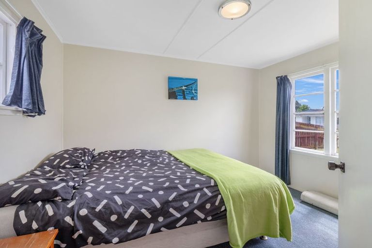 Photo of property in 18 Wembley Place, Whanganui East, Whanganui, 4500
