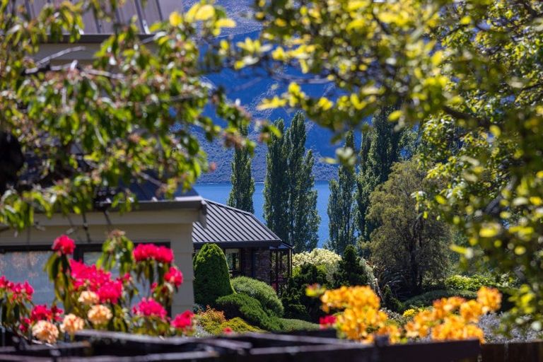 Photo of property in 34 Sargood Drive, Wanaka, 9305