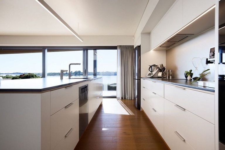 Photo of property in 3 Fourth Avenue, Tauranga, 3110