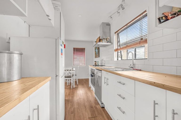 Photo of property in 84b Porchester Road, Papakura, 2110