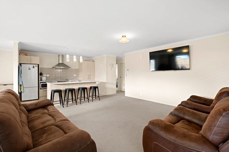 Photo of property in 2/6 Garrick Place, Beerescourt, Hamilton, 3200