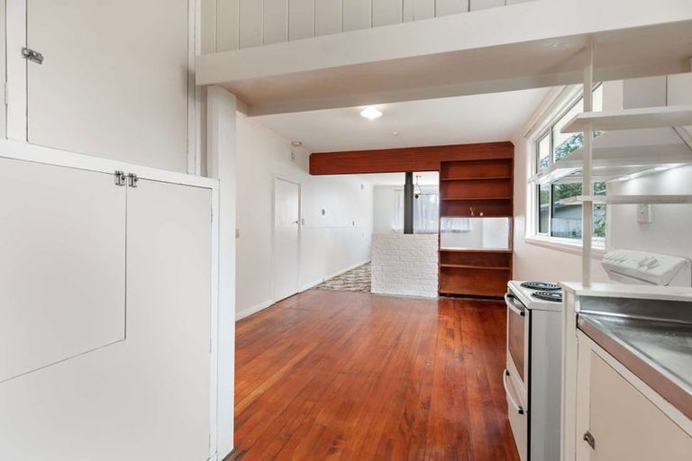 Photo of property in 10 Oturi Road, Waverley, 4510