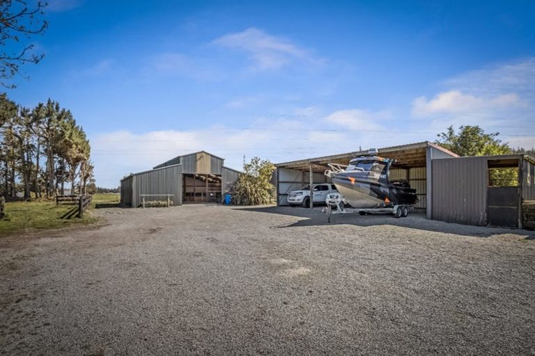 Photo of property in 367 Pound Road, Yaldhurst, Christchurch, 7676