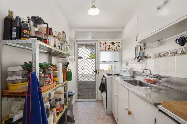 Photo of property in 2/139 Te Heuheu Street, Taupo, 3330