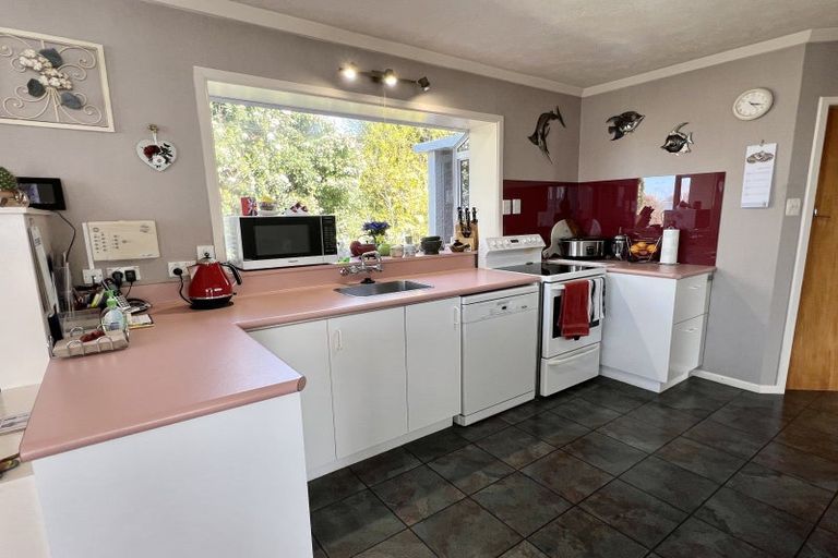 Photo of property in 28 Anglesey Street, Hawthorndale, Invercargill, 9810