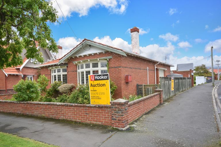Photo of property in 45 Ings Avenue, Saint Clair, Dunedin, 9012
