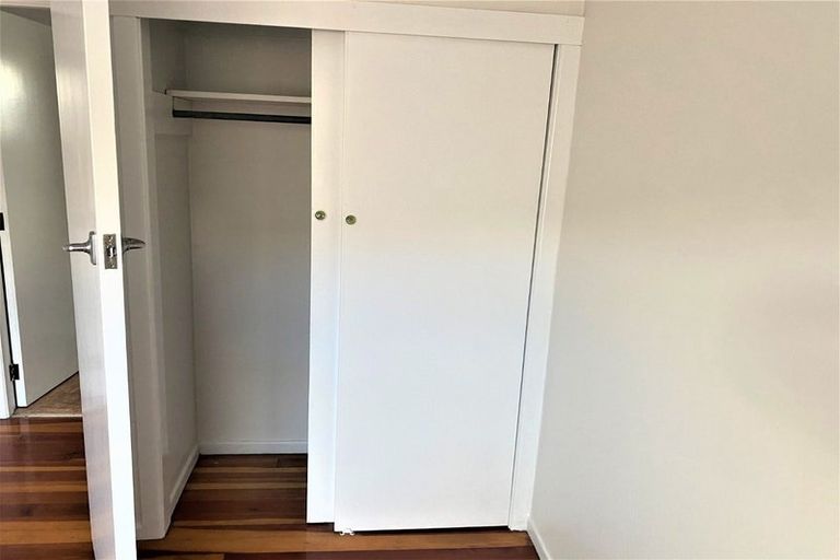 Photo of property in 50 Seabrook Avenue, New Lynn, Auckland, 0600