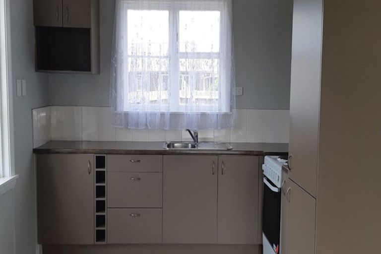 Photo of property in 5 Gregory Avenue, Islington, Christchurch, 8042