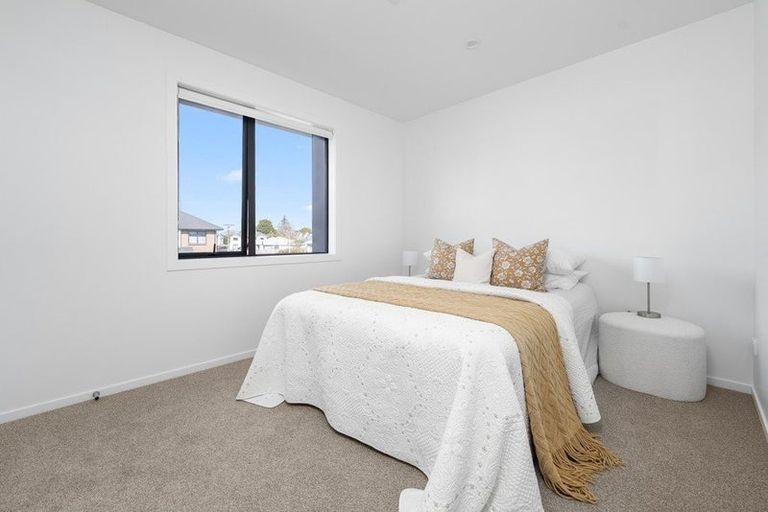 Photo of property in 2/9 Vesty Avenue, Hillcrest, Hamilton, 3216