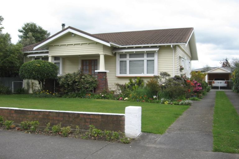 Photo of property in 120 Cook Street, West End, Palmerston North, 4410