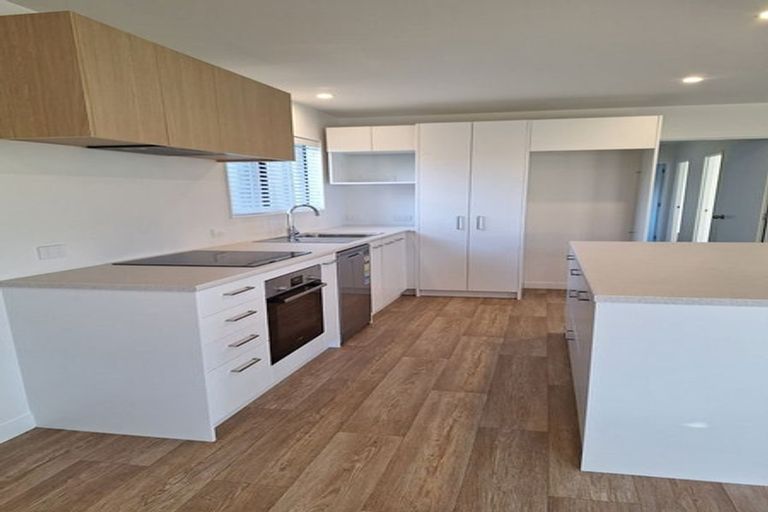 Photo of property in 143 Waitaha Road, Welcome Bay, Tauranga, 3112