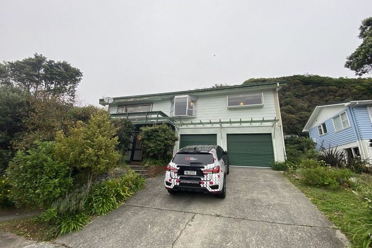 Photo of property in 22 Lynmouth Avenue, Karori, Wellington, 6012