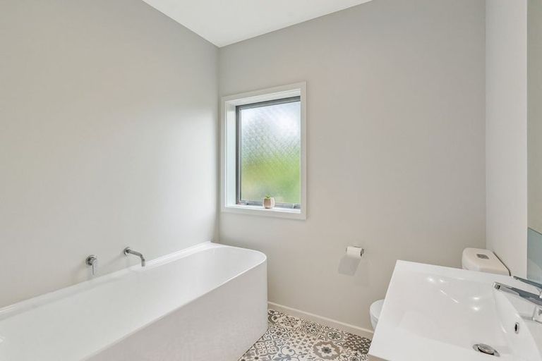 Photo of property in 1/91 Ruapehu Street, Paraparaumu, 5032