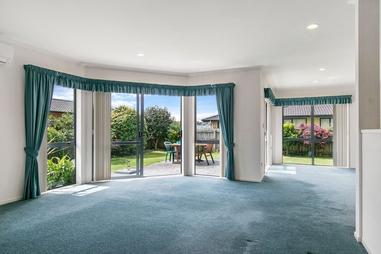 Photo of property in 24 Eastside Drive, Pukekohe, 2120
