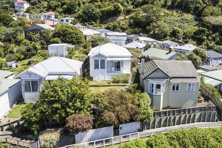 Photo of property in 236 Ohiro Road, Brooklyn, Wellington, 6021