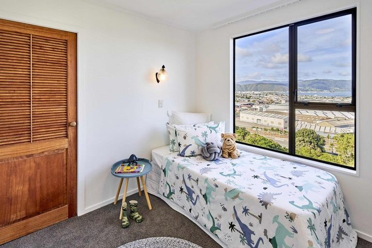 Photo of property in 8 Korokoro Road, Korokoro, Lower Hutt, 5012