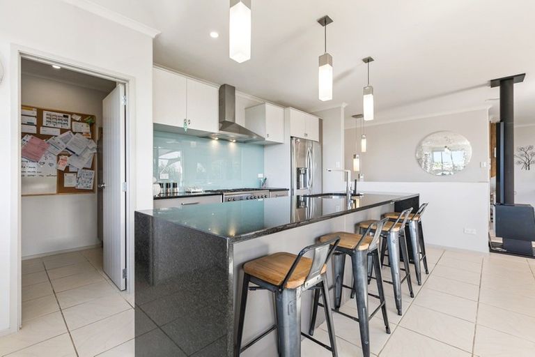 Photo of property in 39 Dayna Avenue, Ohauiti, Tauranga, 3112