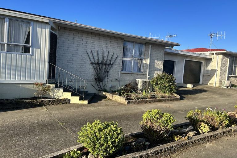 Photo of property in 54a Napier Road, Havelock North, 4130