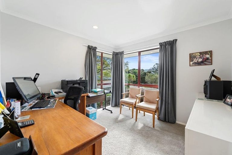 Photo of property in 41 Kent Terrace, Riverhead, 0820