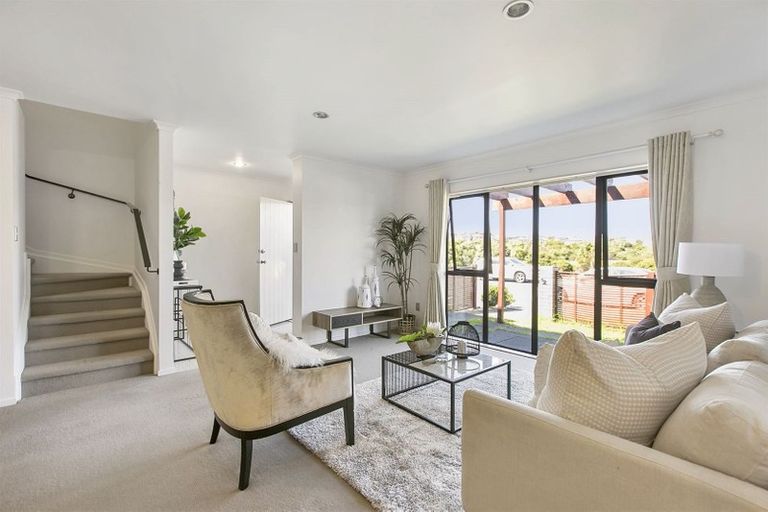 Photo of property in 24 Flintridge Drive, Flat Bush, Auckland, 2019