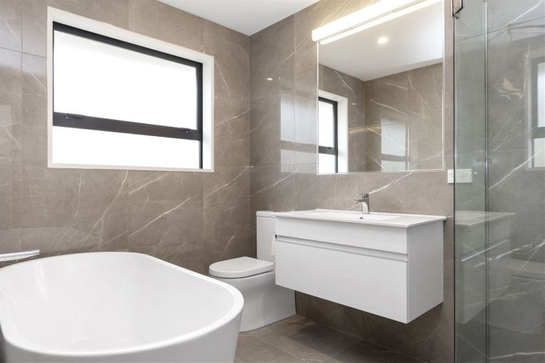 Photo of property in 17 Tutton (pvt) Mews, Rangiora, 7400