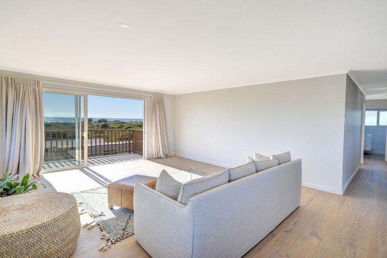 Photo of property in 17 Palmer Place, Taieri Beach, Taieri Mouth, 9091