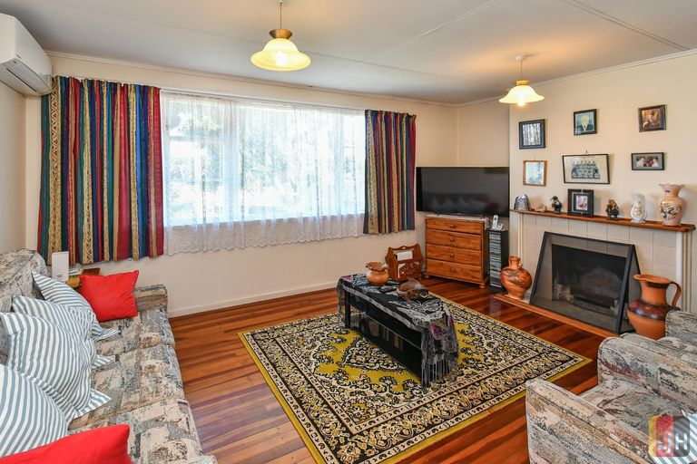 Photo of property in 56b Arimu Road, Papakura, 2110
