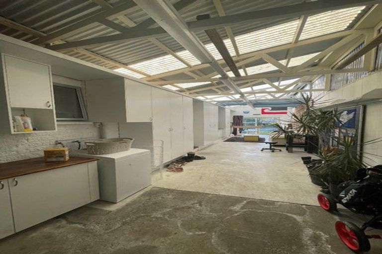 Photo of property in 14 Rewa Street, Inglewood, 4330