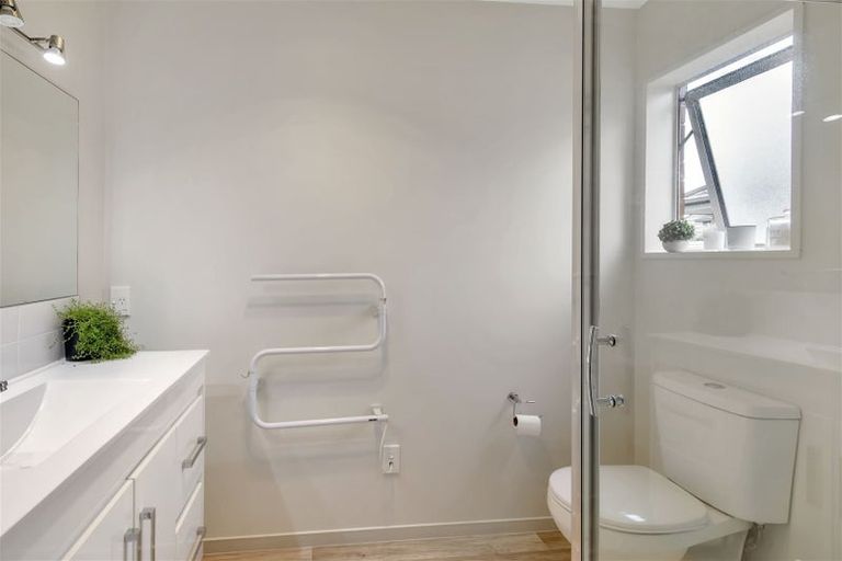 Photo of property in 22 Melville Crescent, Rolleston, 7614