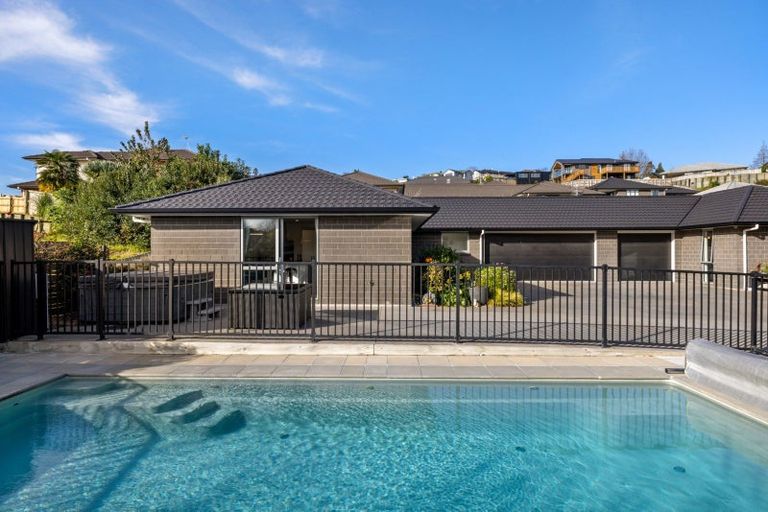 Photo of property in 10 Hayden Way, Welcome Bay, Tauranga, 3112