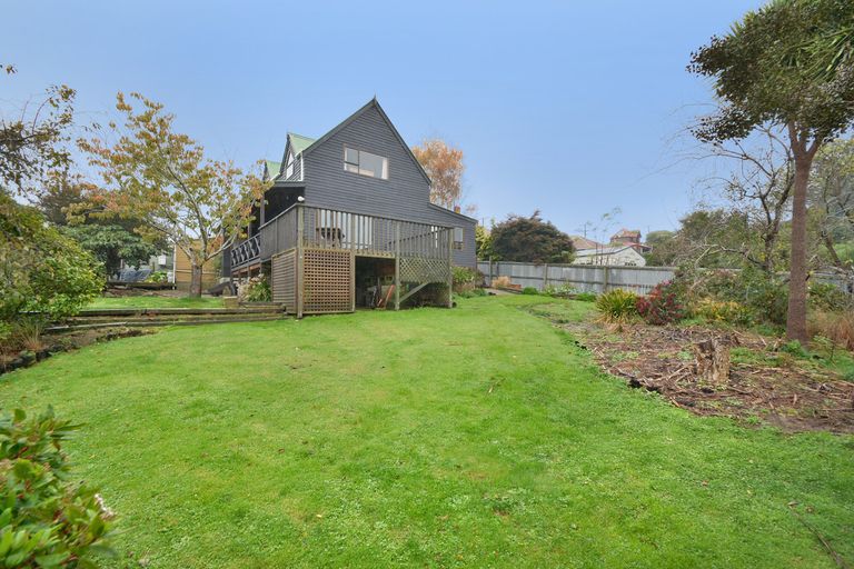 Photo of property in 42 Seaton Road, Portobello, Dunedin, 9014