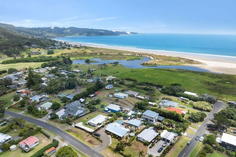 Photo of property in 5 Moa Street, Ahipara, Kaitaia, 0481