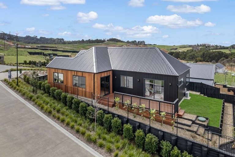 Photo of property in 2 Ngarara Court, Warkworth, 0985