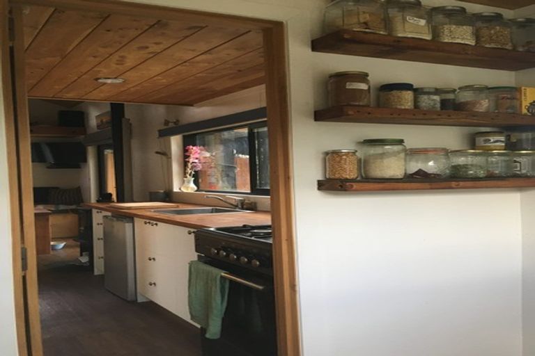 Photo of property in 1 Maude View Road, Hawea Flat, Wanaka, 9382