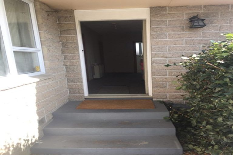 Photo of property in 30 Cheyenne Street, Sockburn, Christchurch, 8042