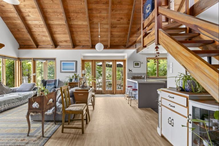 Photo of property in 174 Nuttall Road, Upper Moutere, 7173