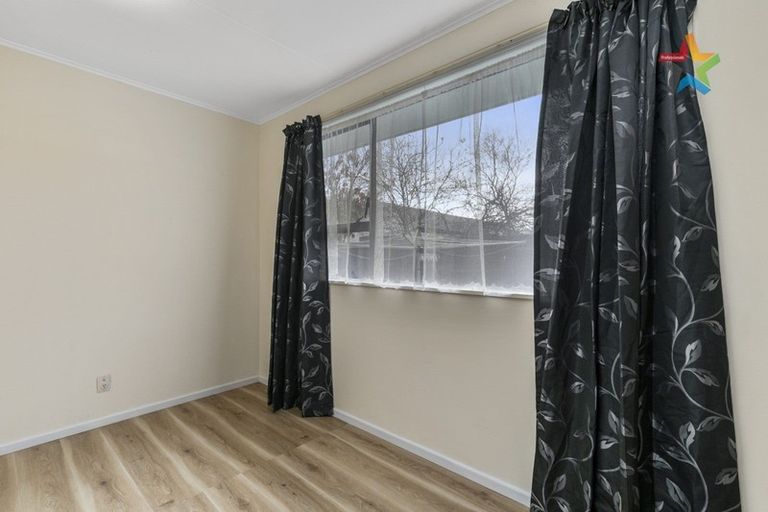 Photo of property in 18a Wimbledon Grove, Wainuiomata, Lower Hutt, 5014