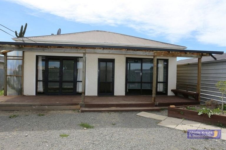 Photo of property in 10 Mortlake Street, Islington, Christchurch, 8042
