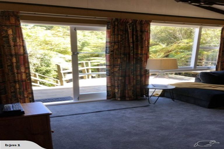 Photo of property in 41 Lake View Terrace, Moana, 7875