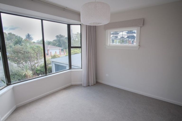 Photo of property in 1/118 Centaurus Road, Huntsbury, Christchurch, 8022