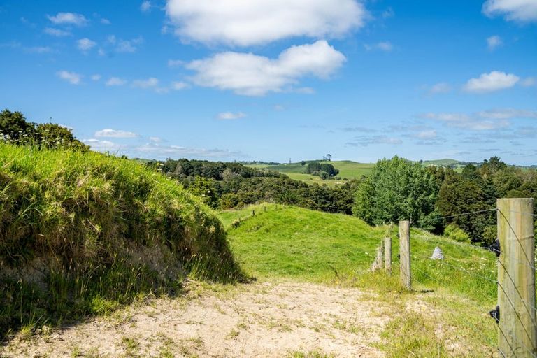 Photo of property in 278 Griffin Road, Maungaturoto, 0583