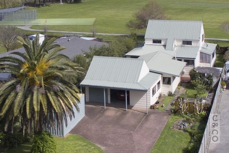 Photo of property in 18 Tapu Road, Huapai, Kumeu, 0810