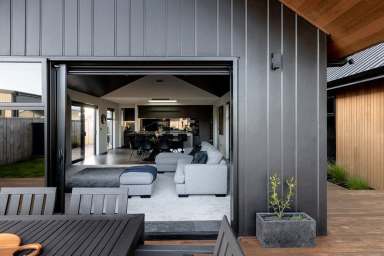 Photo of property in 46 Montiicola Drive, Papamoa Beach, Papamoa, 3118