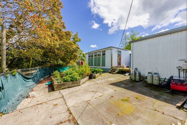 Photo of property in Wallingford School, 27 Bird Road, Wallingford, Waipukurau, 4284
