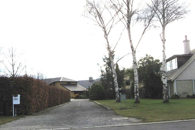 Photo of property in 120 Hunter Crescent, Wanaka, 9305