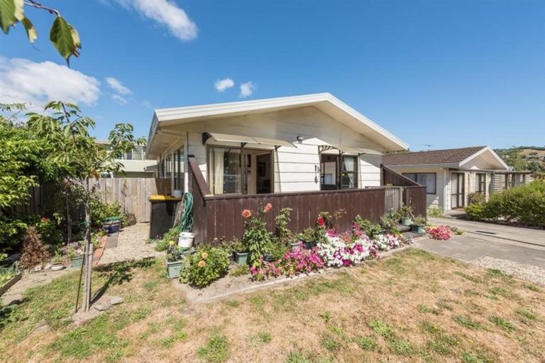 Photo of property in 2/56 Motueka Street, Nelson South, Nelson, 7010