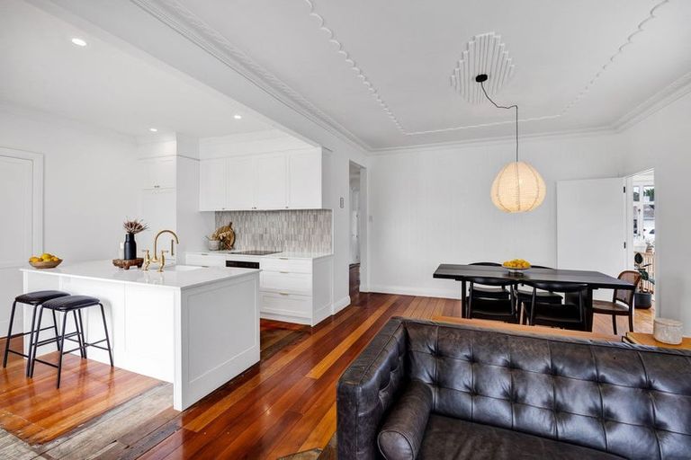 Photo of property in 49 Newton Street, Fitzroy, New Plymouth, 4312