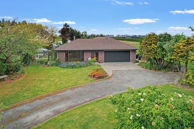 Photo of property in 16 Chattertons Road, Templeton, Christchurch, 7676